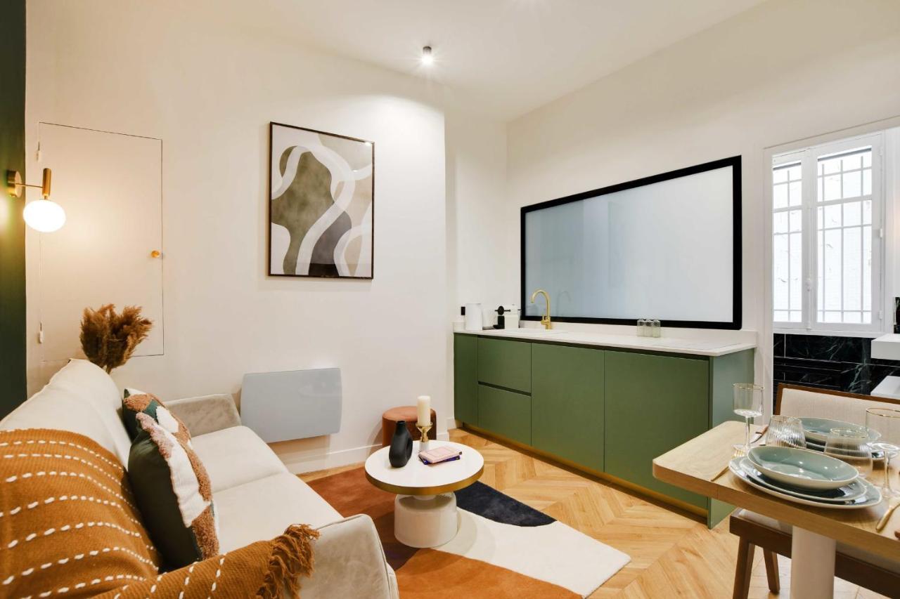 Chic Apartment - 1Br-4P - Facing The Louvre Paris Exterior foto